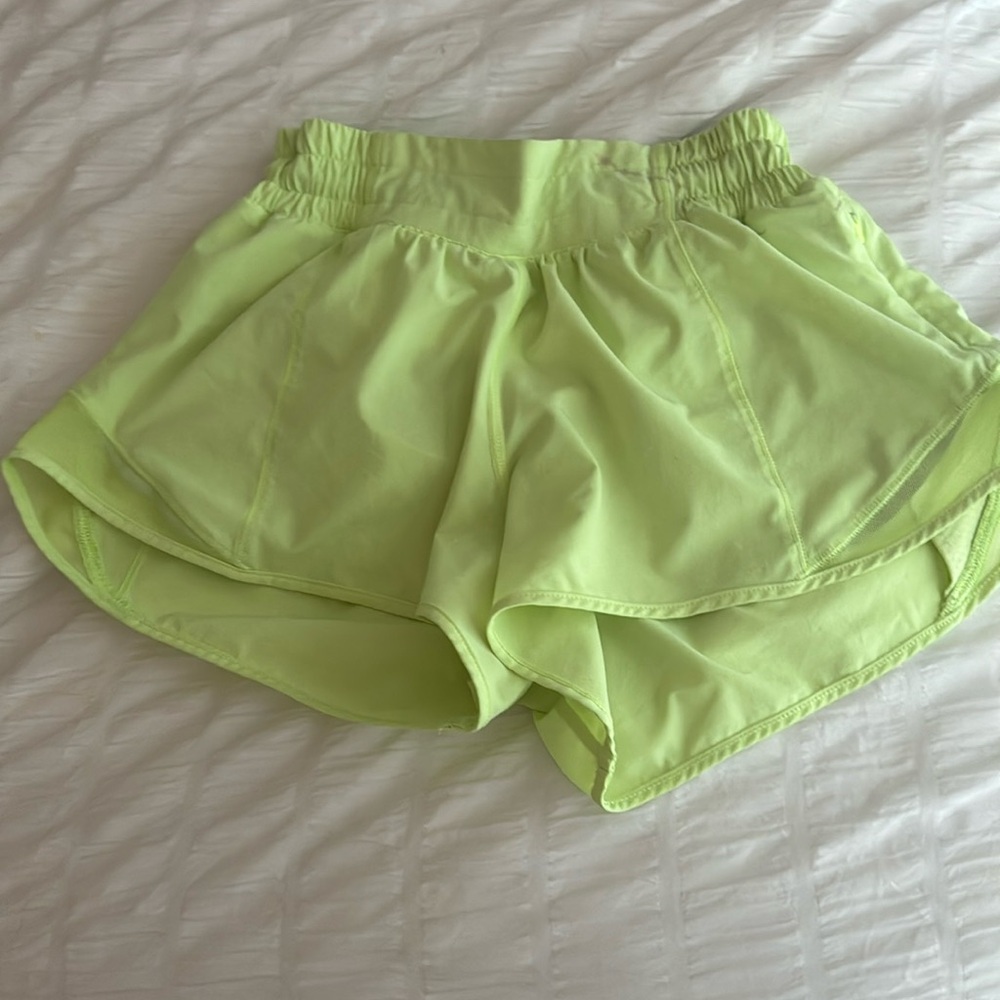 lululemon shorts size 2 , 2.5”